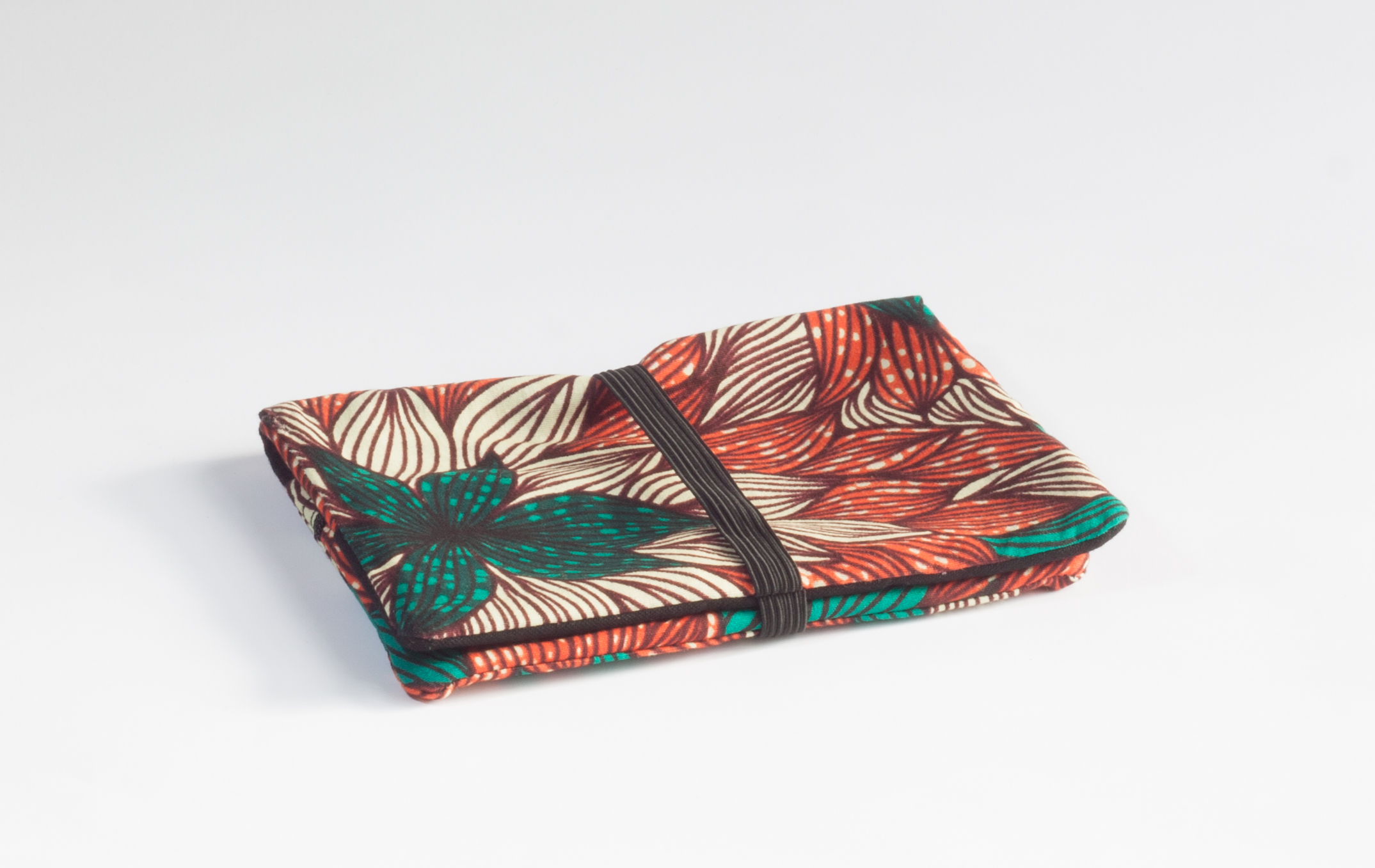 Fresh Air Pouch Orange Green White